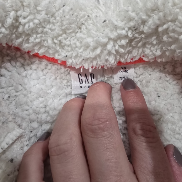 Gap Kids Sweater - Picture 2 of 2